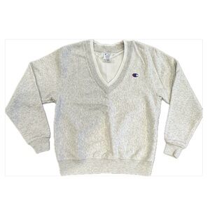 💕 NWOT Champion Reverse Weave Ribbed V-Neck Sweatshirt in heather grey, medium